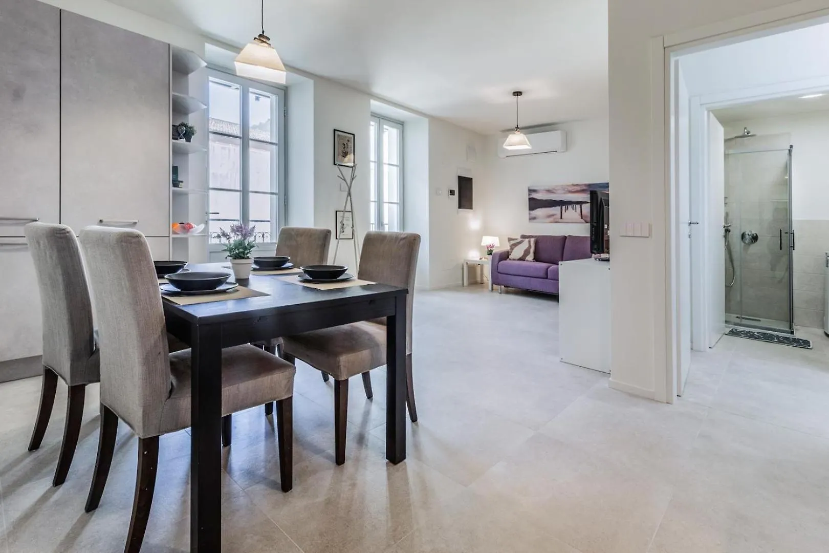 La Breva - Central Apartment - 1 Minuto Dal Centro Como 0*,