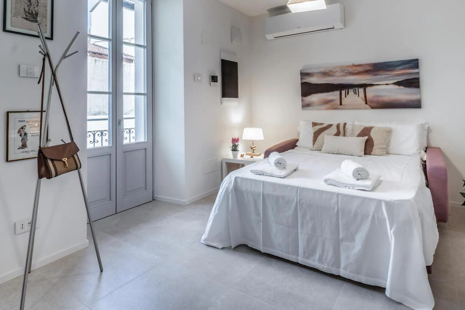 La Breva - Central Apartment - 1 Minuto Dal Centro Como