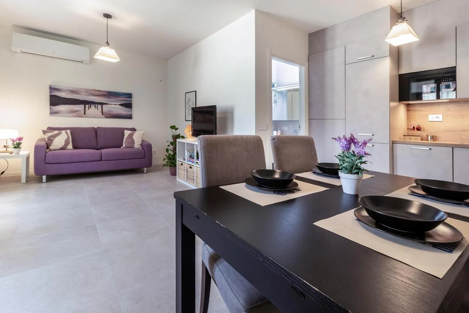 La Breva - Central Apartment - 1 Minuto Dal Centro Como