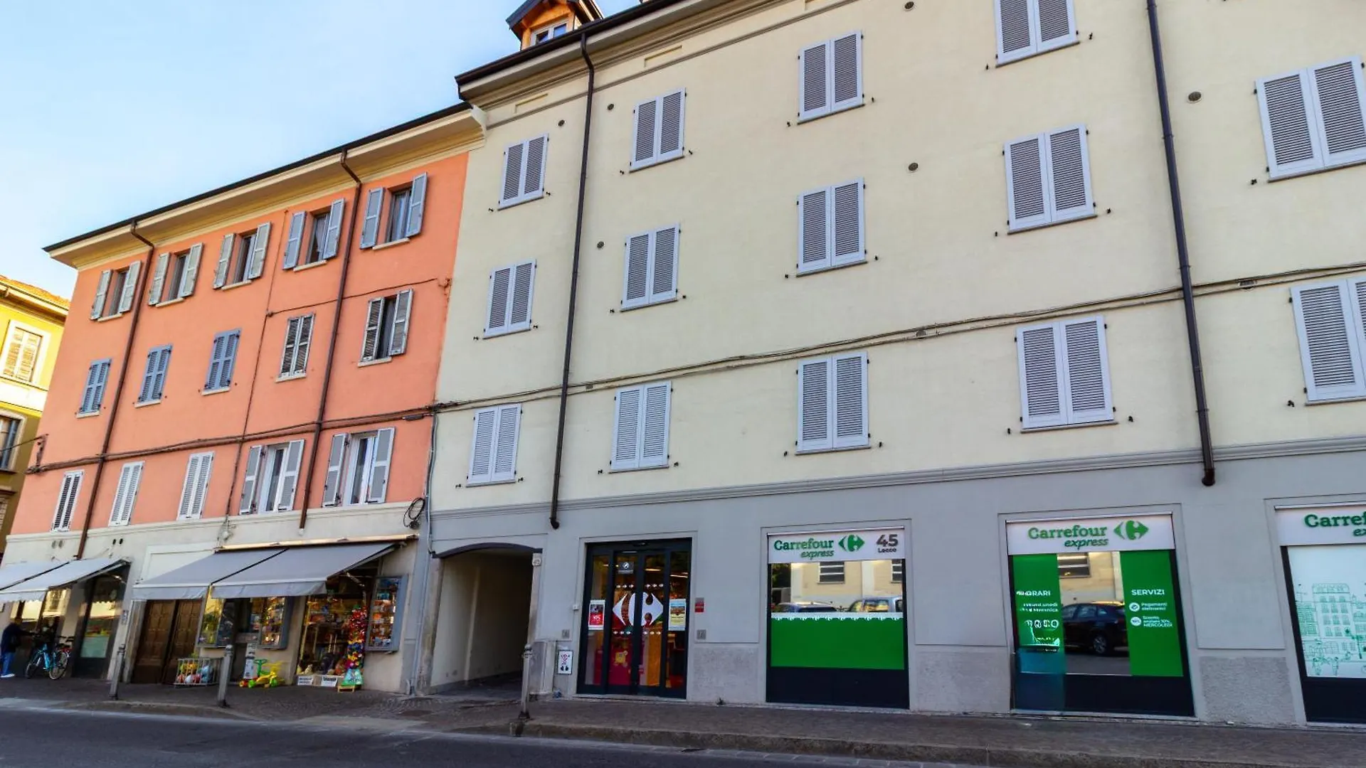 La Breva - Central Apartment - 1 Minuto Dal Centro Como Italy
